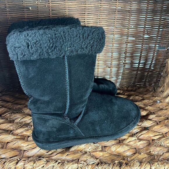 BearPaw Women's Black Suede Classic Winter Pull On Boots Size 8 - Picture 1 of 8